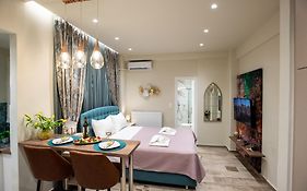 Blue Ark Romantic Studio Under Acropolis